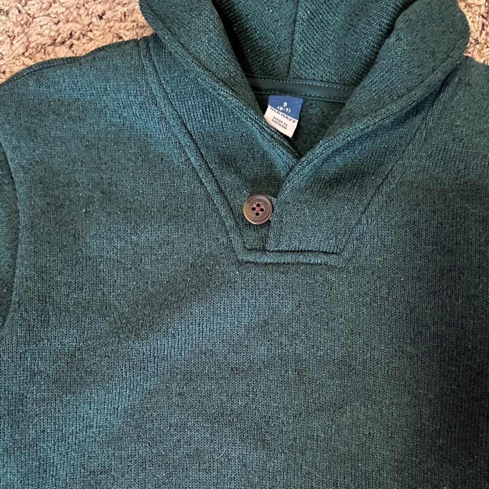 Old Navy Boys Dark Green Crewneck Sweater, Small - Picture 3 of 4